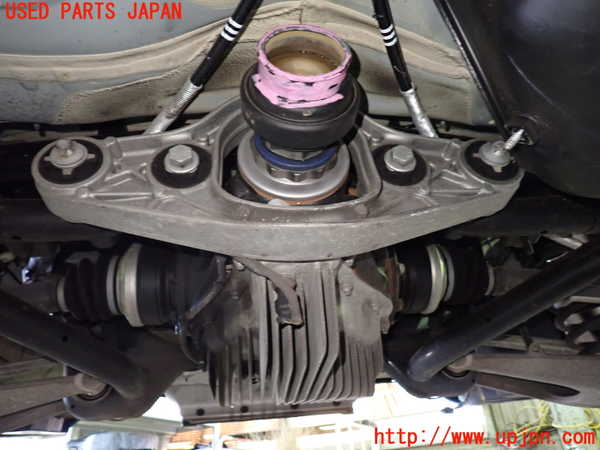 1UPJ-9228484355]BMW M2 クーペ F87(1H30G)リアデフ 中古_4