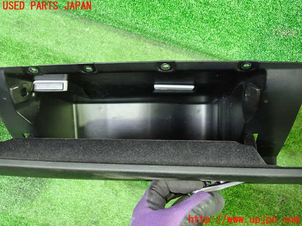 1UPJ-9228487516]BMW M2 クーペ F87(1H30G)グローブボックス1 中古_2