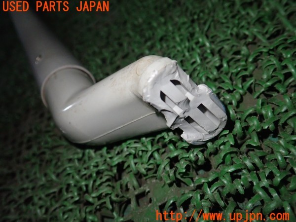 3UPJ=9228490620]レジアスエースバン 200系(KDH206V 3型)純正 セパレートバー 中古_4