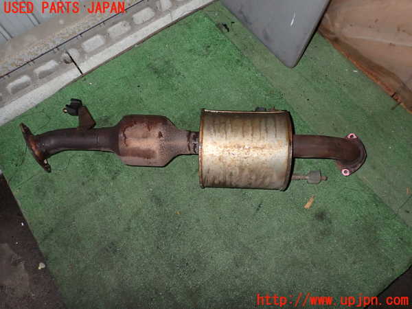 2UPJ-9228492651]レジアスエース(ハイエース200系)(KDH206V)センターパイプ1 (ジャンク品) 中古_2