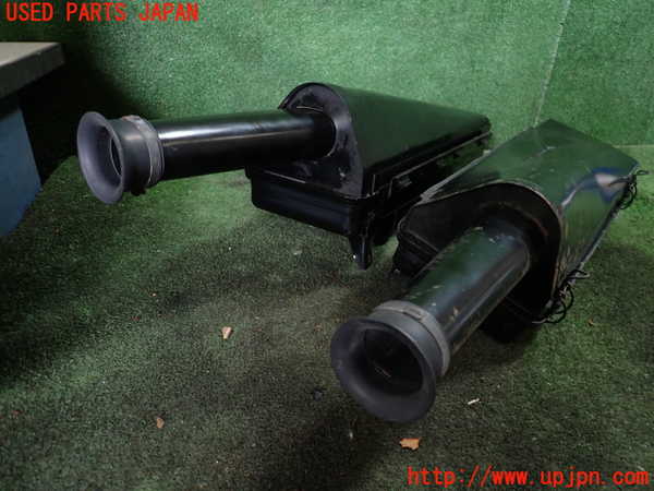 1UPJ-9228512560]ジャガー・XJS(JNJCX)エアクリーナーボックス 中古_4