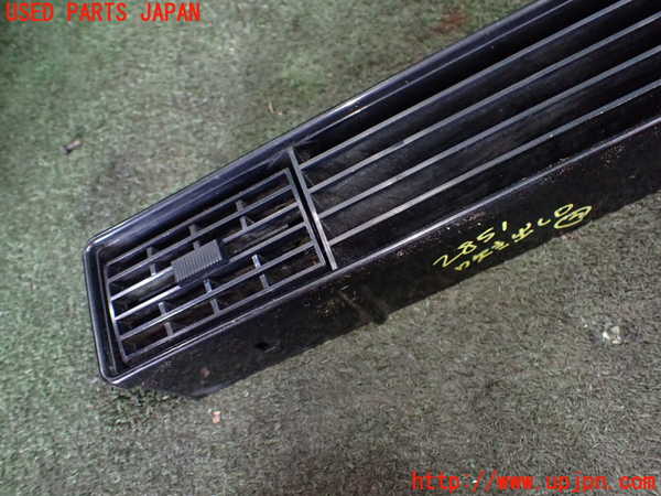 1UPJ-9228517528]ジャガー・XJS(JNJCX)エアコン吹き出し口3 (真中) 中古_4