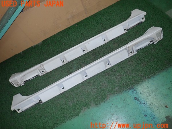 3UPJ=9228520025]レヴォーグ 2.0 STI Sport EyeSight(VMG)後期 純正 サイドステップ 中古_3