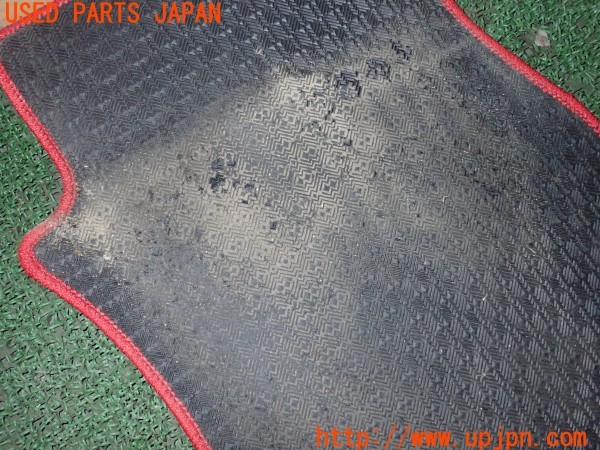 3UPJ=9228520629]レヴォーグ 2.0 STI Sport EyeSight(VMG)後期 ARTIGIANO アルティジャーノ フロアマット ロングラゲッジマット付き 中古_3