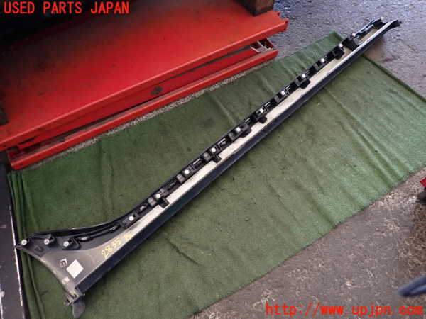 2UPJ-9228531392]ジャガー・XF(JB2NA)左サイドステップ 中古_5