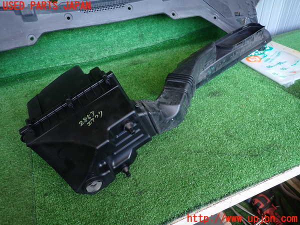 2UPJ-9228532560]ジャガー・XF(JB2NA)エアクリーナーボックス 中古_3