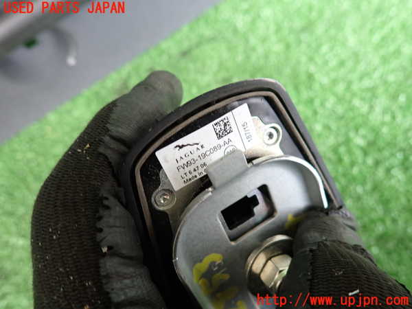 2UPJ-9228536550]ジャガー・XF(JB2NA)アンテナ 中古_4