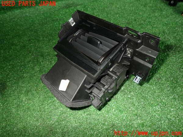 2UPJ-9228537528]ジャガー・XF(JB2NA)エアコン吹き出し口3 (左) 中古_2