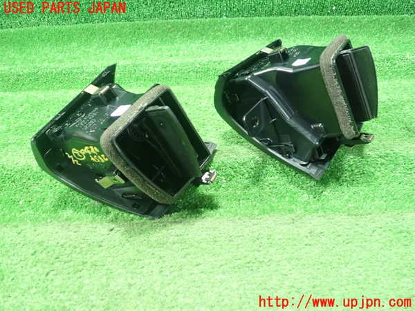1UPJ-9228547527]BMW ミニ(MINI)クーパーSD R56(XN20)エアコン吹き出し口2 中古_3