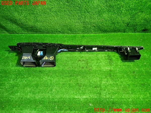 1UPJ-9228557527]ベンツ E300 ステーションワゴン(212255C)S212エアコン吹き出し口2 中古_4