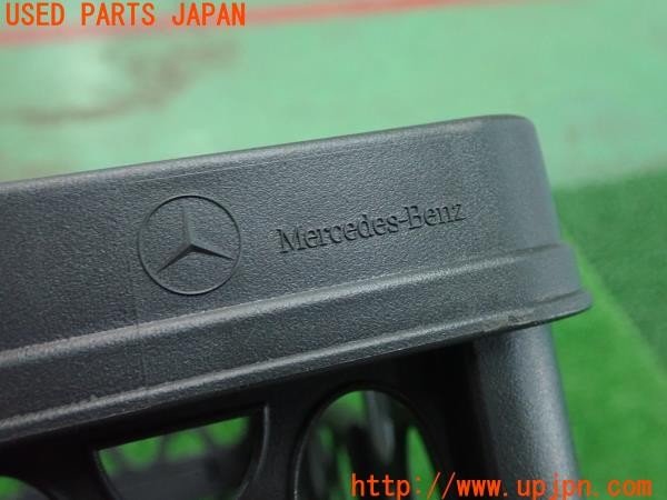 3UPJ=9228560640]ベンツ GLA250 4MATIC(156946 X156系)純正 折りたたみ収納ボックス ケース 中古_5