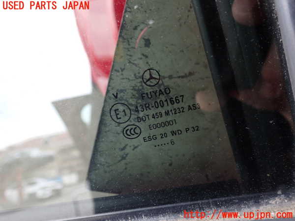 2UPJ-9228561290]ベンツ GLA250 4MATIC(156946)右後ドア (43R-001667) 中古_3