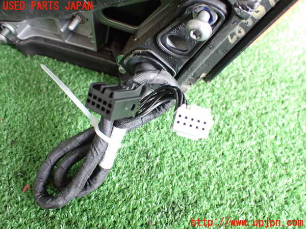 2UPJ-9228561210]ベンツ GLA250 4MATIC(156946)右ドアミラー 中古_4