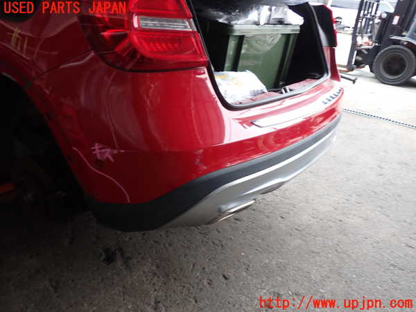 2UPJ-9228561610]ベンツ GLA250 4MATIC(156946)リアバンパー 中古_2