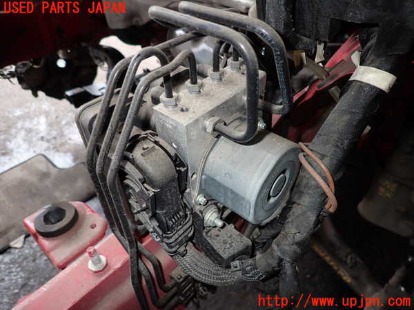 2UPJ-9228564040]ベンツ GLA250 4MATIC(156946)ABSアクチュエーター 中古_2