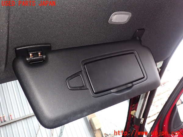 2UPJ-9228567625]ベンツ GLA250 4MATIC(156946)室内サンバイザー右側 中古_2