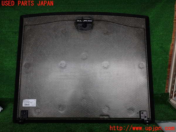 2UPJ-9228567771]ベンツ GLA250 4MATIC(156946)ラゲッジトレイ1 中古_2