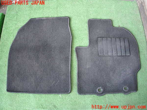 2UPJ-9228577800]アクア(AQUA)(MXPK11)フロアマット 中古_2