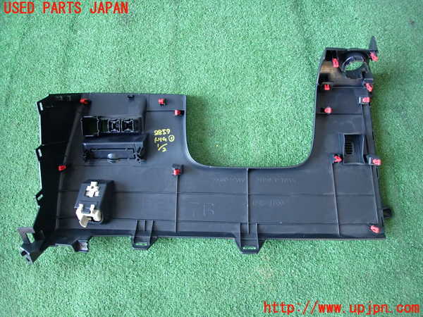 2UPJ-9228577691]アクア(AQUA)(MXPK11)内装トリム類1 中古_3