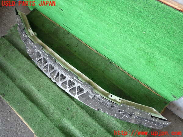 2UPJ-9228581014]BMW アクティブハイブリッド3(AH3)(3F30)(F30)フロントバンパーホースメント 中古_2