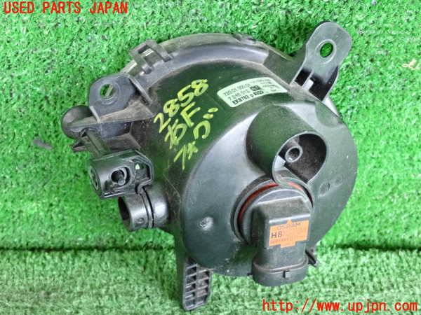 2UPJ-9228581180]BMW アクティブハイブリッド3(AH3)(3F30)(F30)右フォグ 中古_2