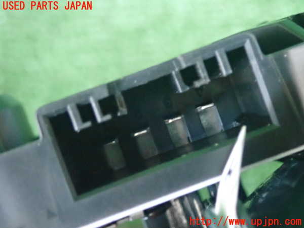 2UPJ-9228581552]BMW アクティブハイブリッド3(AH3)(3F30)(F30)左リアフィニッシャー 中古_4