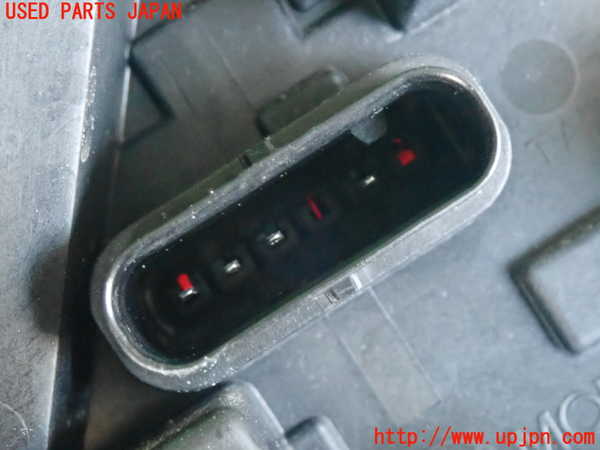 2UPJ-9228581530]BMW アクティブハイブリッド3(AH3)(3F30)(F30)右テールランプ 中古_4
