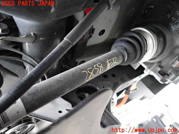 2UPJ-9228584020]BMW アクティブハイブリッド3(AH3)(3F30)(F30)右リアドライブシャフト 中古_2