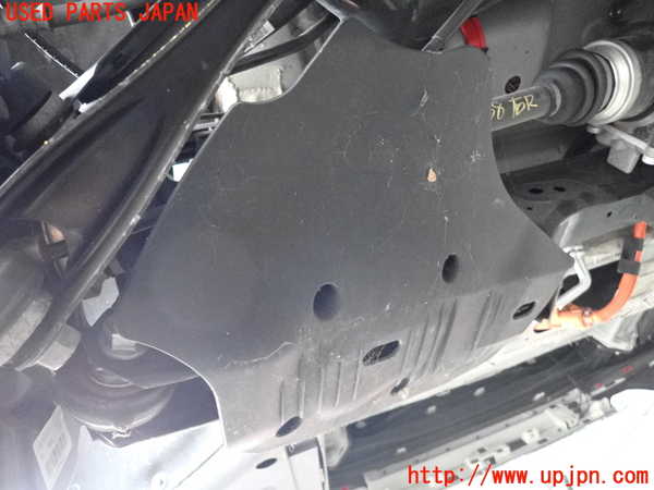 2UPJ-9228585200]BMW アクティブハイブリッド3(AH3)(3F30)(F30)右リアロアアーム1 中古_2