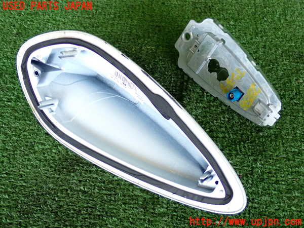2UPJ-9228586550]BMW アクティブハイブリッド3(AH3)(3F30)(F30)アンテナ 中古_2