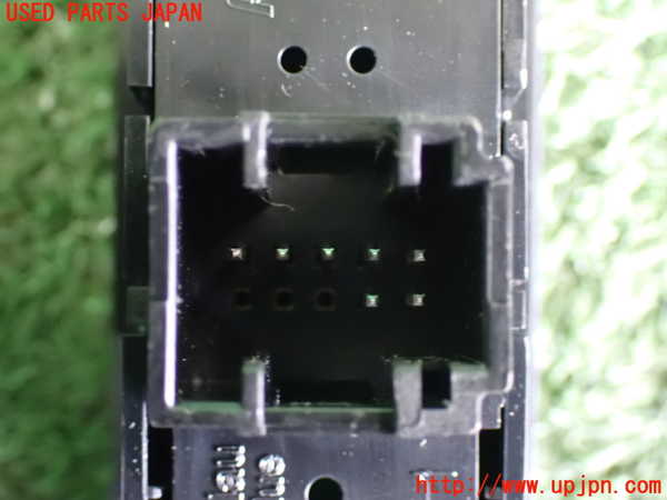 2UPJ-9228586308]BMW アクティブハイブリッド3(AH3)(3F30)(F30)スイッチ3 (VDC OFF、走行モード切替、ソナー) 中古_4