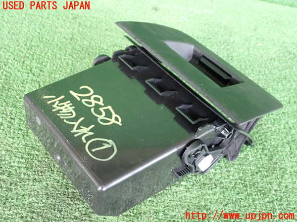 2UPJ-9228587841]BMW アクティブハイブリッド3(AH3)(3F30)(F30)小物入れ1 中古_4