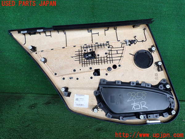 2UPJ-9228581294]BMW アクティブハイブリッド3(AH3)(3F30)(F30)右後ドア内張り 中古_4