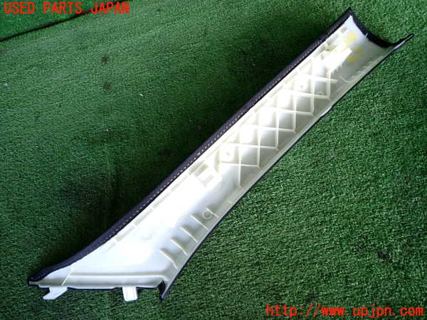 2UPJ-9228587660]BMW アクティブハイブリッド3(AH3)(3F30)(F30)左フロントピラートリム 中古_2