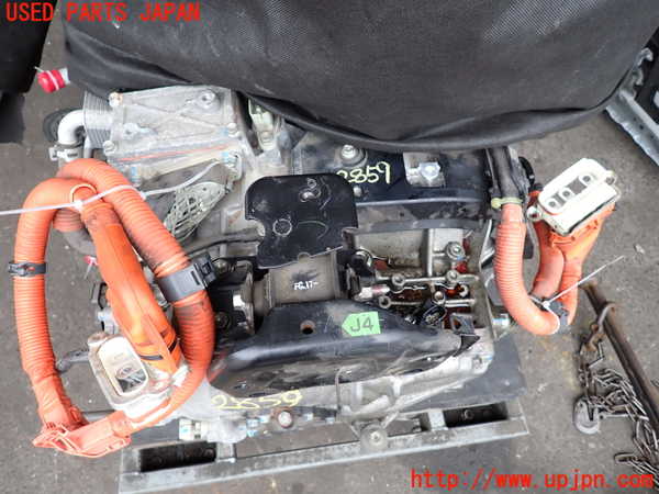 2UPJ-9228593010]レクサス・NX300h(AYZ10)ミッション AT 2AR-FXE 中古_4