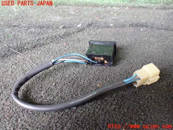 1UPJ-9228626308]ランクルプラド(KZJ78W)スイッチ3 (リヤヒーター) 中古_2