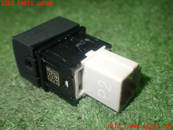 1UPJ-9228676306]ROOX(ルークス)(B44A)スイッチ1(アイドリングストップOFF) 中古_3