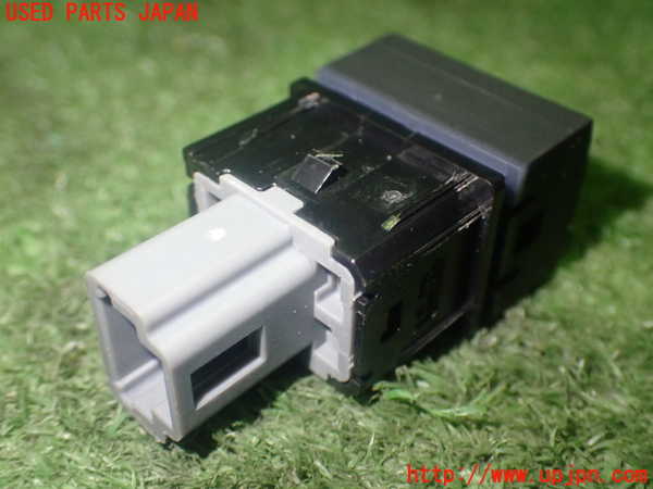 1UPJ-9228676308]ROOX(ルークス)(B44A)スイッチ3(スライドドア) 中古_3