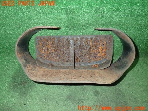3UPJ=9228680060]三菱ジープ(J53)純正 リアステップ 中古_3