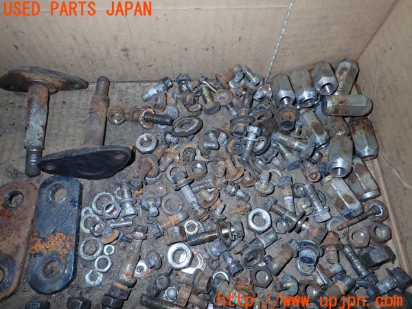 3UPJ=9228680720]三菱ジープ(J53)ネジ・ナット・ステー類 セット ジャンク_4