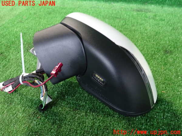 2UPJ-9228691212]ベンツ CLA200 d(118312M)左ドアミラー 中古_2