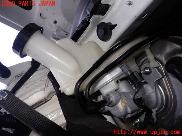 2UPJ-9228694050]ベンツ CLA200 d(118312M)ブレーキマスターシリンダー 中古_2
