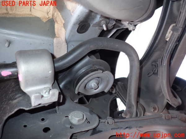2UPJ-9228695445]ベンツ CLA200 d(118312M)リアスタビライザー 中古_3
