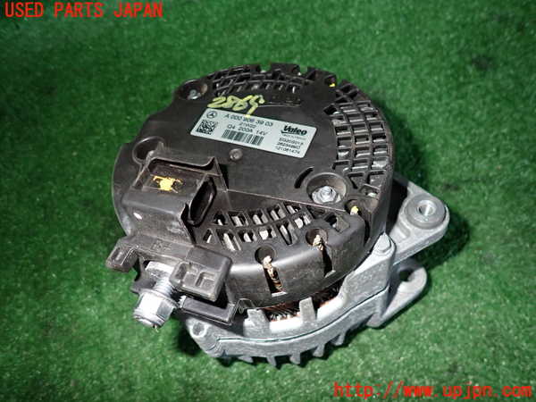 2UPJ-9228696015]ベンツ CLA200 d(118312M)オルタネーター(ダイナモ) 中古_2