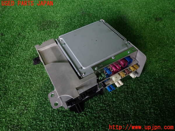 2UPJ-9228696589]ベンツ CLA200 d(118312M)カーナビゲーション 中古_2