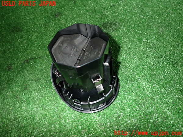 2UPJ-9228697528]ベンツ CLA200 d(118312M)エアコン吹き出し口3 (左) 中古_3