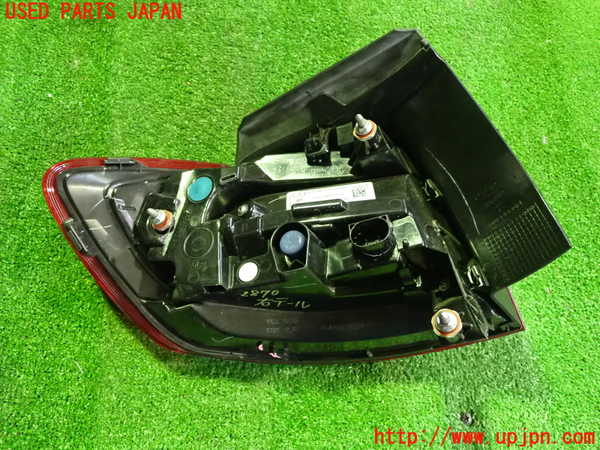 2UPJ-9228701530]ベンツ B200 d(247012)(W247)右テールランプ 中古_3