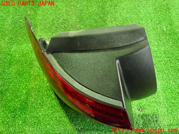 2UPJ-9228701536]ベンツ B200 d(247012)(W247)左テールランプ 中古_2