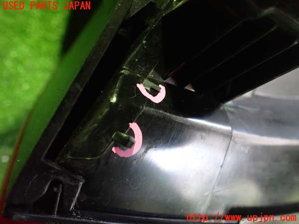 2UPJ-9228701536]ベンツ B200 d(247012)(W247)左テールランプ 中古_4