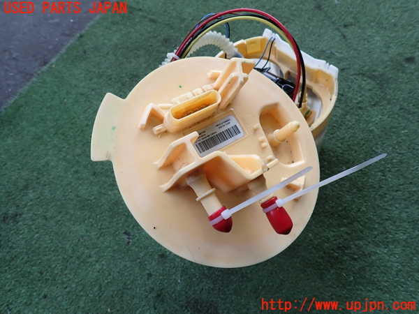 2UPJ-9228702510]ベンツ B200 d(247012)(W247)燃料ポンプ 中古_2